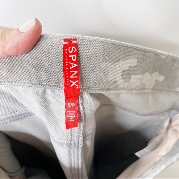 Spanx Grey Camo Ankle Skinny Jeggings Jeans Stretch Size Small - Picture 12 of 15